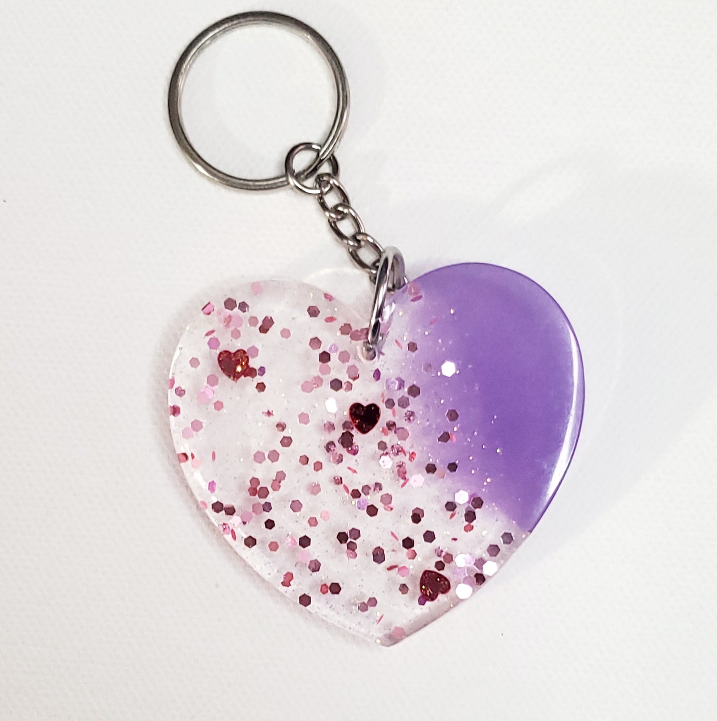 Heart keychain Purple with pink/red glitter